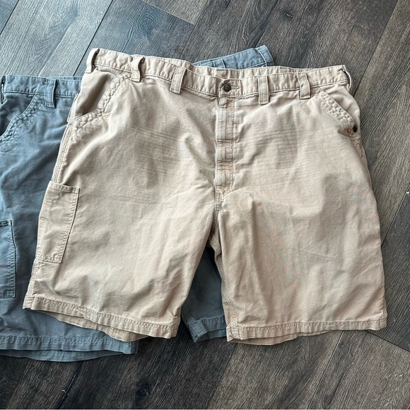 Carhartt Men’s size 50 shorts with tool pockets tan and grey lot of 2 pairs - Picture 4 of 8